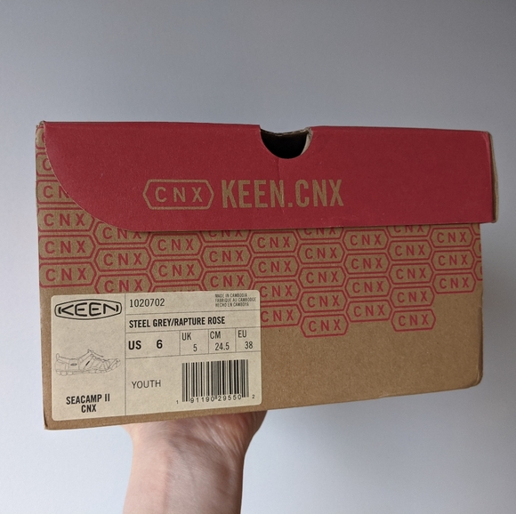 Keen Seacamp Youth Sandals in Gray & Rose - Picture 11 of 11